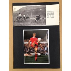 Signed picture of KENNY BURNS the Nottingham Forest footballer.